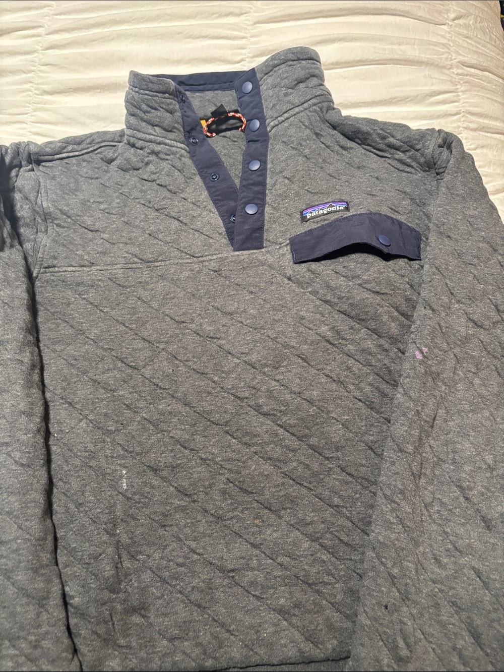 Patagonia Quilted Snap Pullover - Dark Gray and Navy